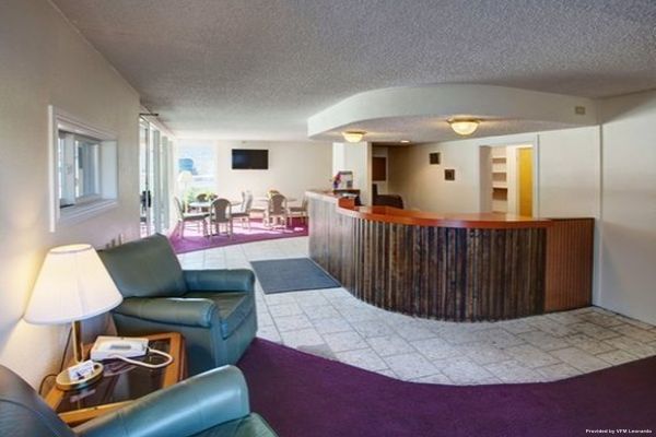 Rodeway Inn & Suites Capri (Montana)